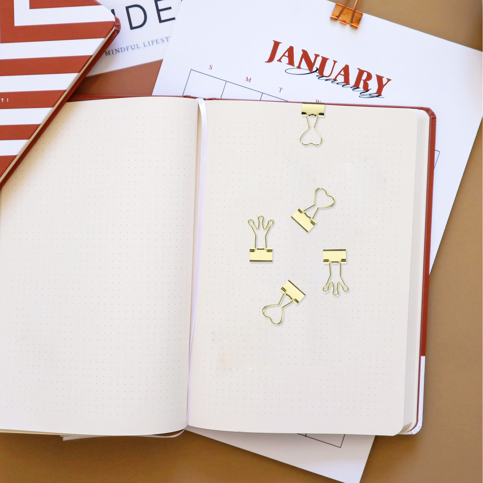 Binder Clip Assorted - 10 szt. metalowych klipsów w kształcie